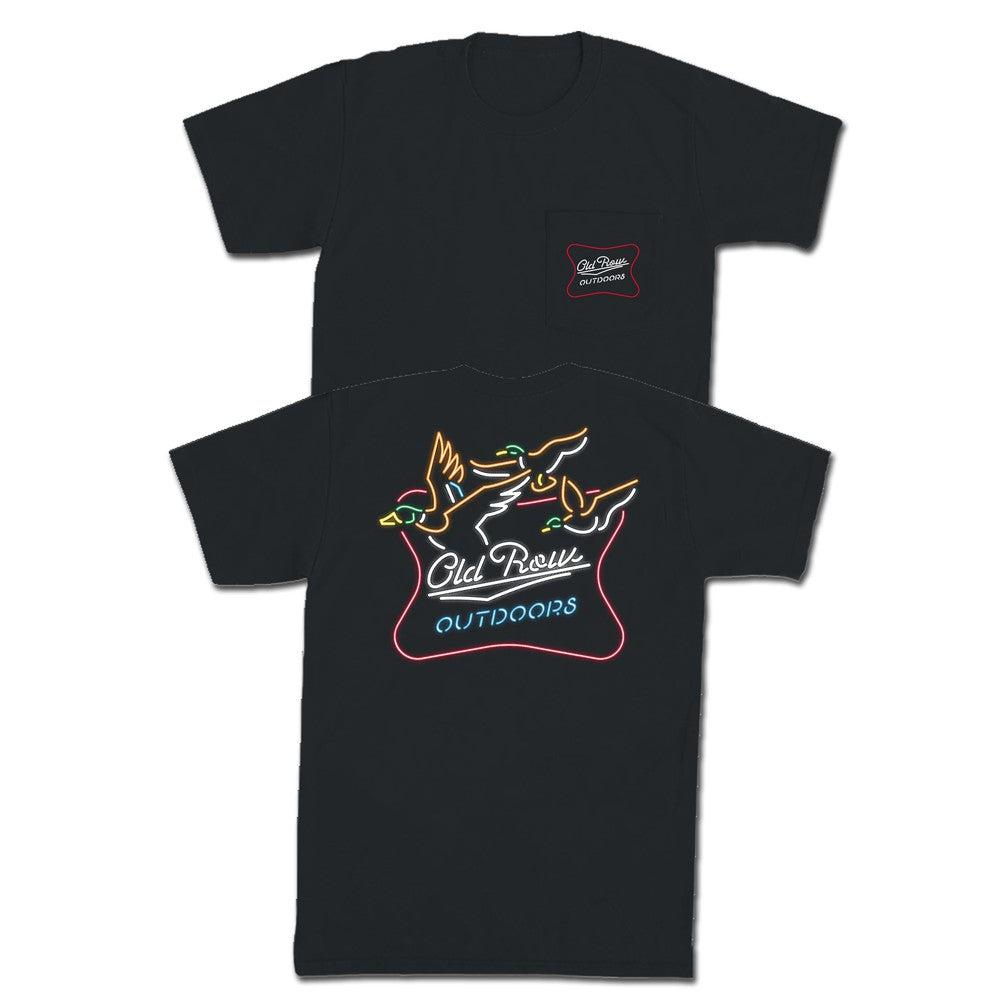 爆買いしたくなる Circle Camo Duck Logo T-Shirts Outdoors Row Old | Tee Pocket ミュージシャン